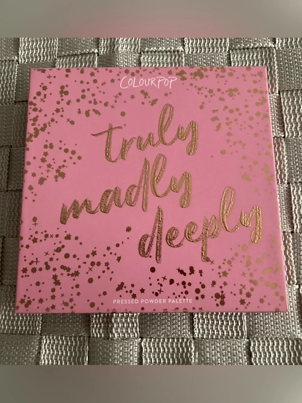 COLOURPOP ‘Truly Madly Deeply’ Eyeshadow Palette - 16 shades